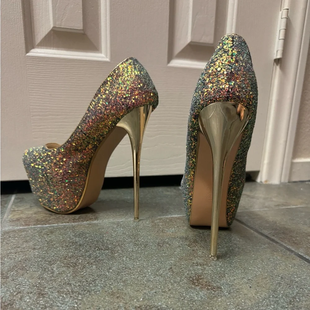 Glitter Heels US8 - Picture 4 of 14